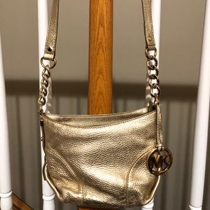 Michael kors crossbody bag- authentic